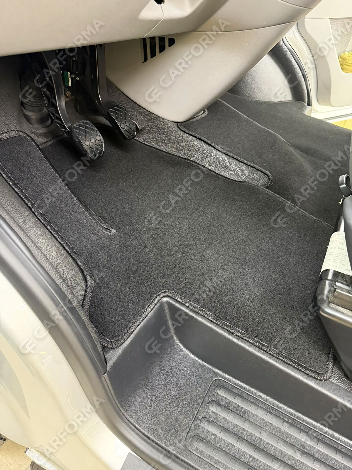 Ворсовые коврики на Volkswagen Caravelle (T6) 2015&nbsp;-&nbsp;2019 в Челябинске