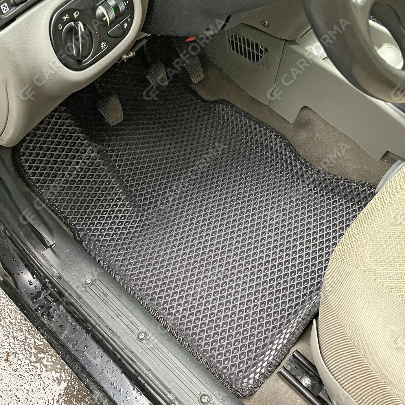 Коврики на Lada (ВАЗ) Kalina 2004&nbsp;-&nbsp;2018 в Челябинске