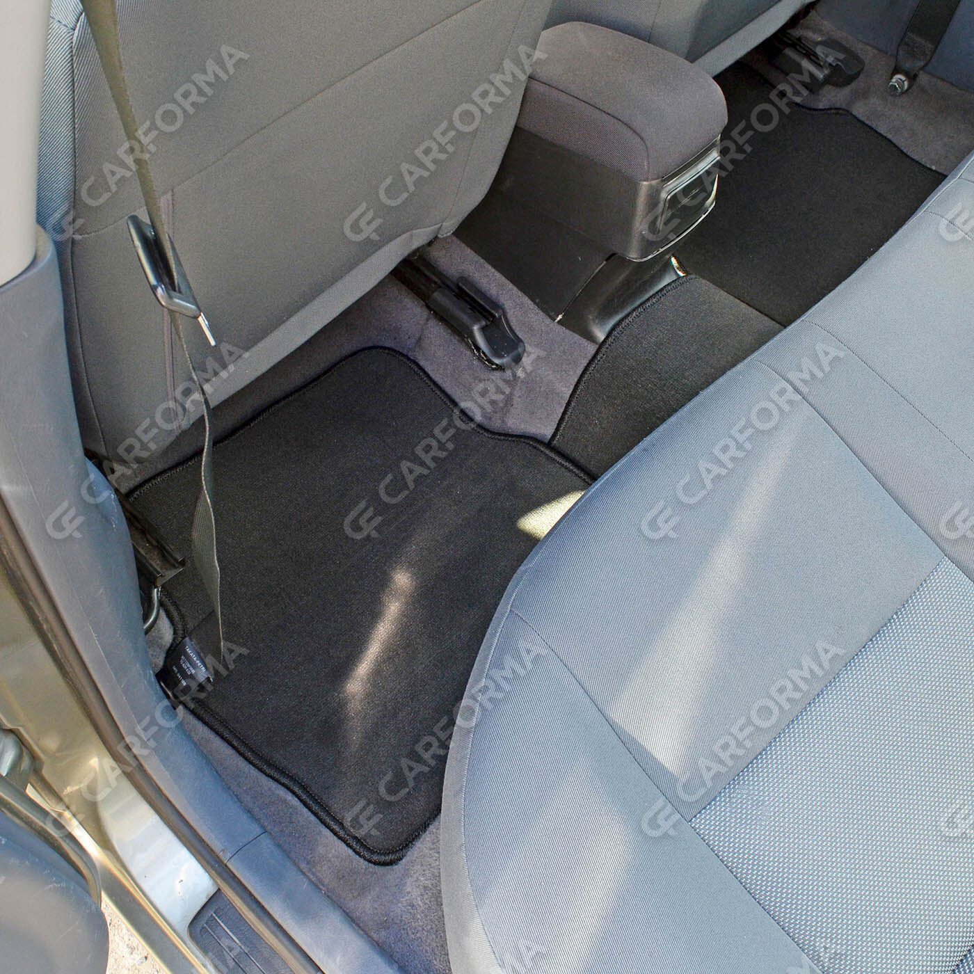 Коврики на Nissan Almera 2 (N16) 2000&nbsp;-&nbsp;2006 в Челябинске