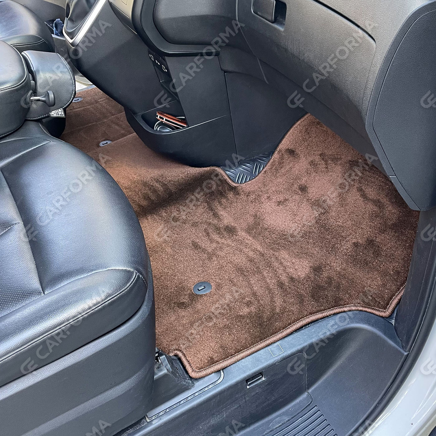 Ворсовые коврики на Hyundai Staria 9 мест 2021&nbsp;-&nbsp;2026 в Челябинске