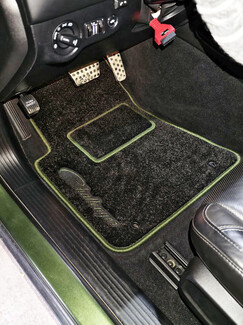 Коврики на Dodge Challenger III 2008&nbsp;-&nbsp;2023 в Челябинске