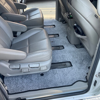 Ворсовые коврики на KIA Carnival III 7 мест 2014&nbsp;-&nbsp;2021 в Челябинске