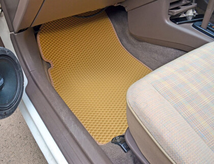Ворсовые коврики на Toyota Cynos (L50) 1995 - 1999 в Челябинске