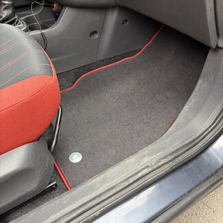 Коврики на Opel Corsa D 2006 - 2014 в Челябинске Коврики на Opel Corsa D 2006 - 2014 в Челябинске