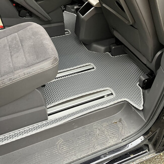 Коврики на Volkswagen Multivan (T7) 2021&nbsp;-&nbsp;2026 в Челябинске