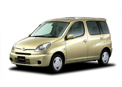 Коврики на Toyota Yaris Verso 1999 - 2006 в Челябинске