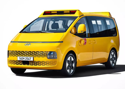 EVA коврики на Hyundai Staria 7 мест 2021 - 2025 в Челябинске
