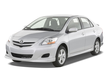 Коврики на Toyota Belta 2005 - 2012 в Челябинске