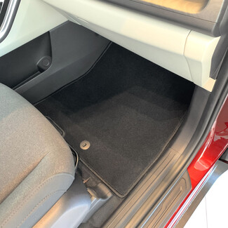 Коврики на KIA Carnival IV 8 мест 2020 - 2025 в Челябинске Коврики на KIA Carnival IV 8 мест 2020 - 2025 в Челябинске