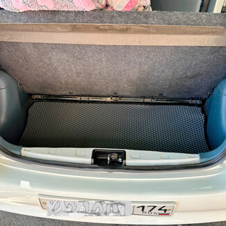 Ворсовые коврики на Toyota Vitz I 1998 - 2005 в Челябинске Ворсовые коврики на Toyota Vitz I 1998 - 2005 в Челябинске