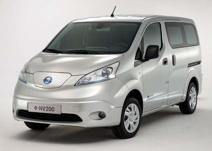 Ворсовые коврики на Nissan e-NV200 2014 - 2019 в Челябинске